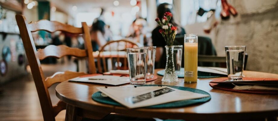 How To Run an Efficient and Attractive Restaurant